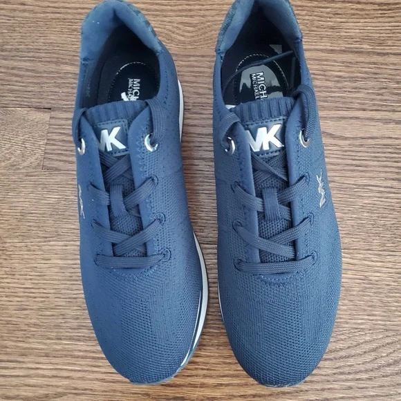 Michael Kors Women’s Monique Trainer, Navy, New in Box. - Picture 2 of 2